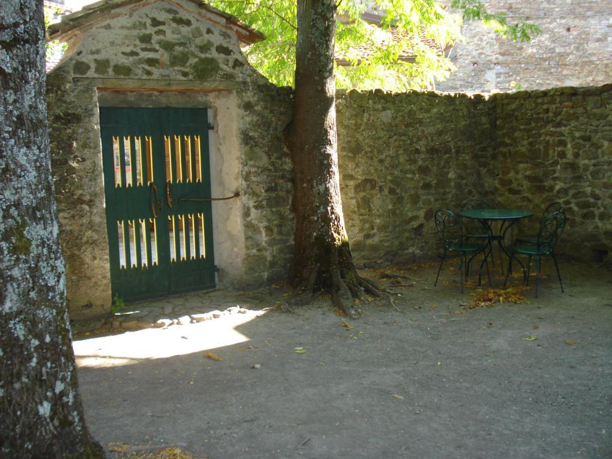 فيلا Castello Di Sarna تشيوسي ديلا فيرنا المظهر الخارجي الصورة